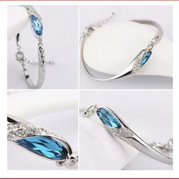 Ladies Charming Blue Rhinestone Silver Hand Chain - Picture 5 of 5
